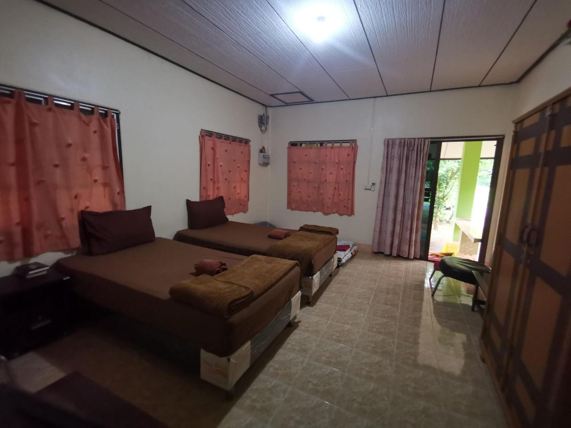 Happy Resort Khanom Phòng bức ảnh